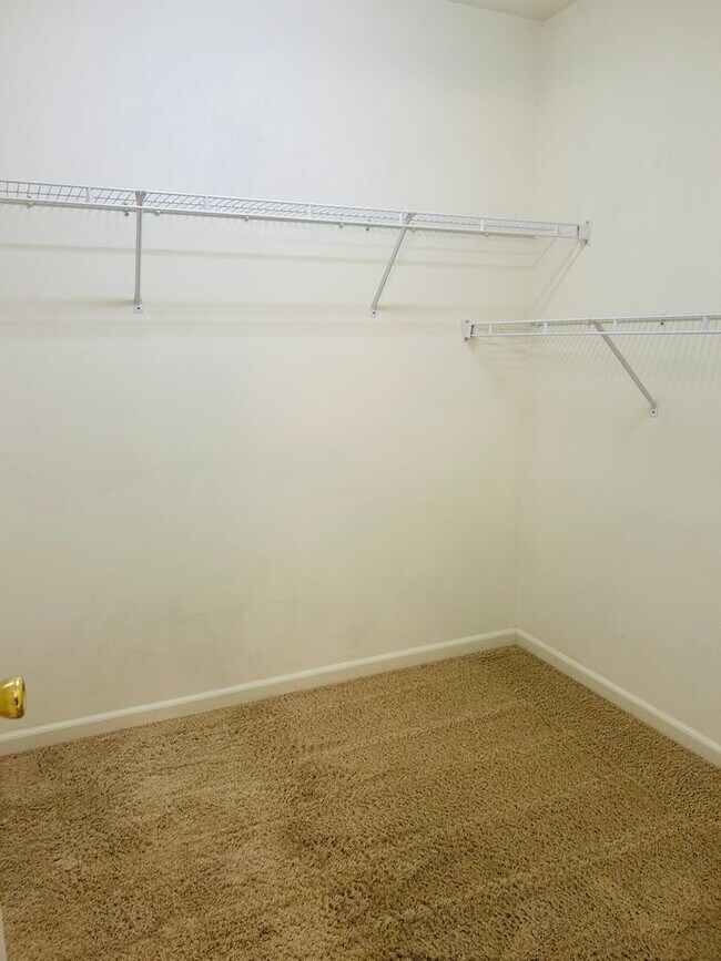 Building Photo - Charming 3-Bedroom Ranch in Greer’s Covete...