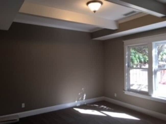 Building Photo - 1127 George St