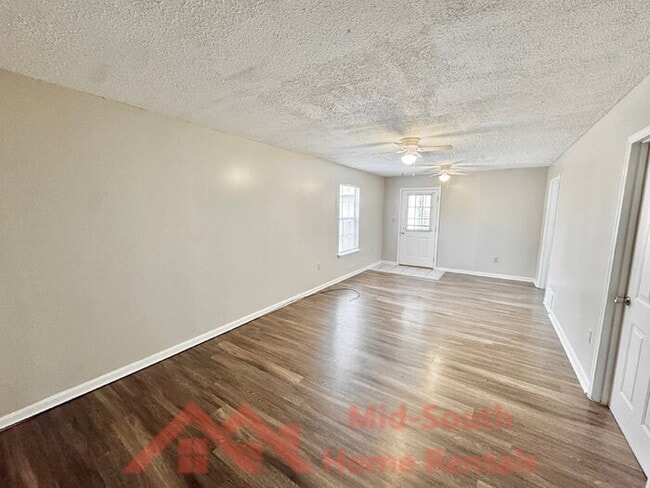 Building Photo - 7312 Countryside Road