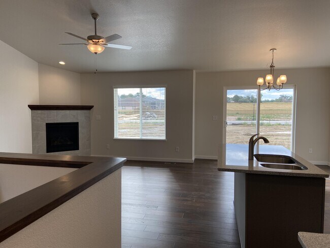 Building Photo - 6937 Grassy Range Dr