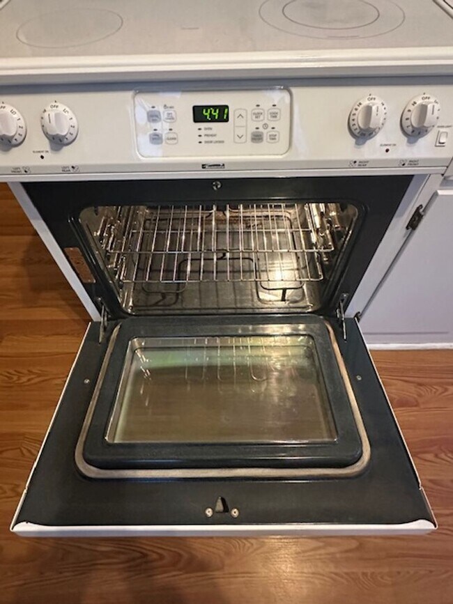 Building Photo - 2209 Rivermont Ave