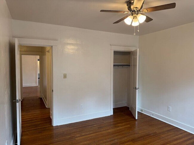 Building Photo - Wonderful Duplex in the Heart of Squirrel ...