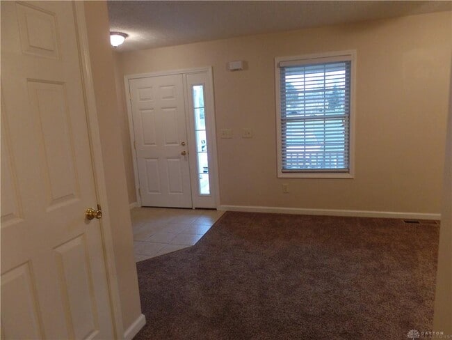 Building Photo - 120 Cherry St