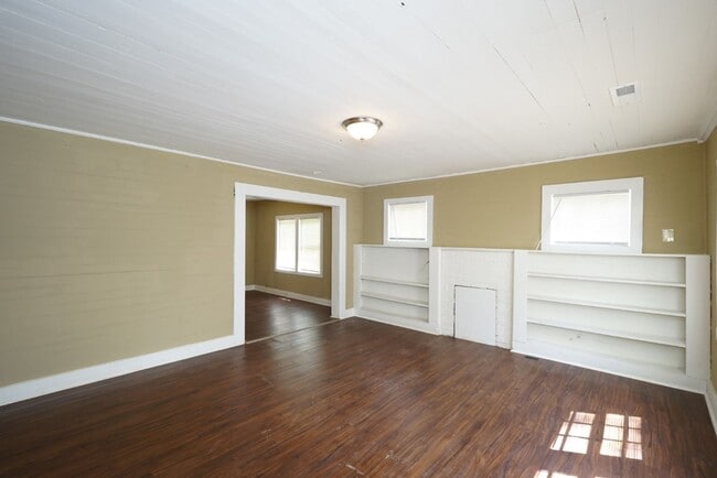 Building Photo - Cozy 2BR Home in Forestdale – Freshly Updated & Fenced Yard!