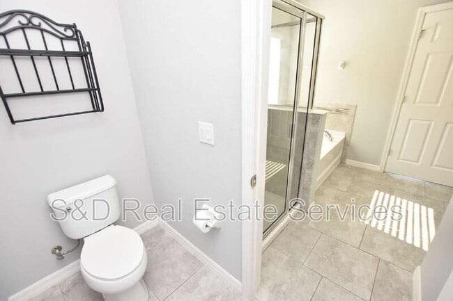 Building Photo - 117 Williamson Dr