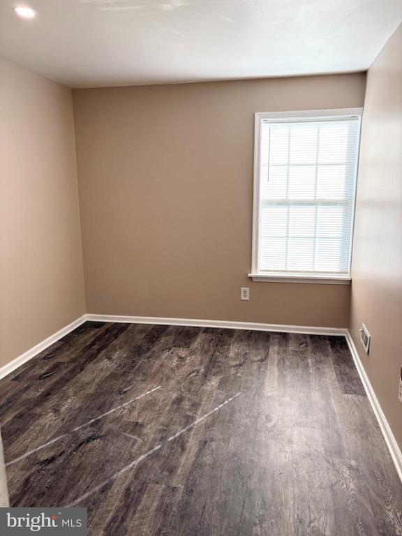 Building Photo - 221 Highland Blvd