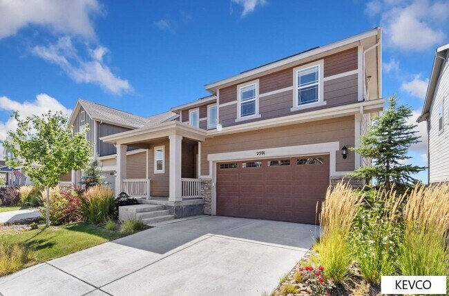 Building Photo - Sprawling Newer Construction Home