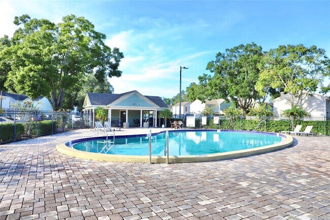 Building Photo - 1848 Mill Run Cir