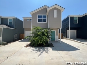Building Photo - 2075 Silver Oaks