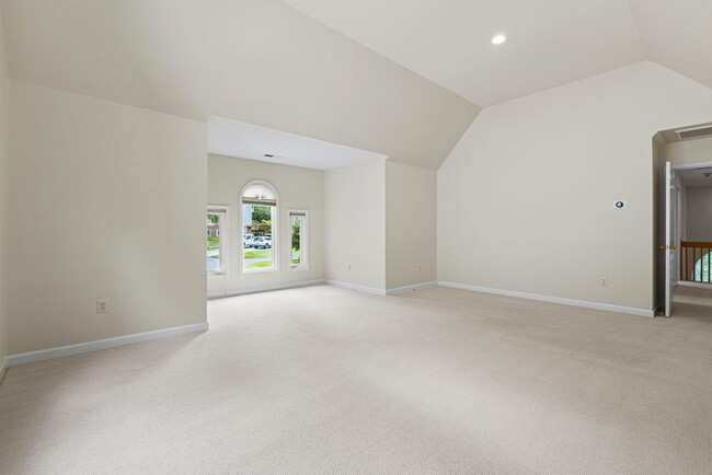 Building Photo - 7926 Long Ridge Ct