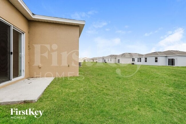 Building Photo - 523 Crown Rose Dr