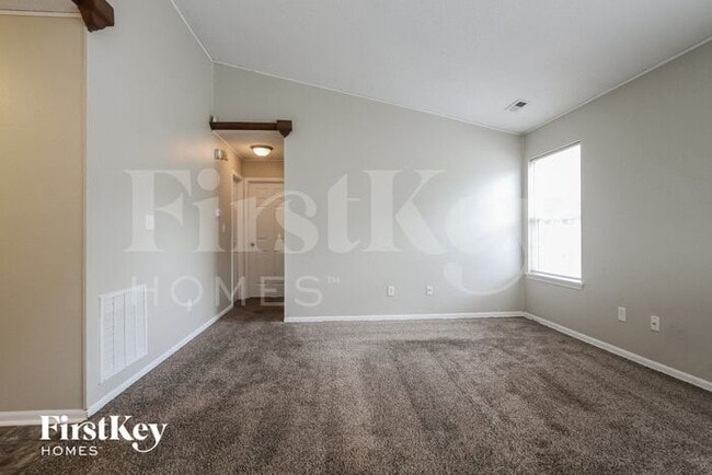 Building Photo - 6479 Hazelhatch Dr