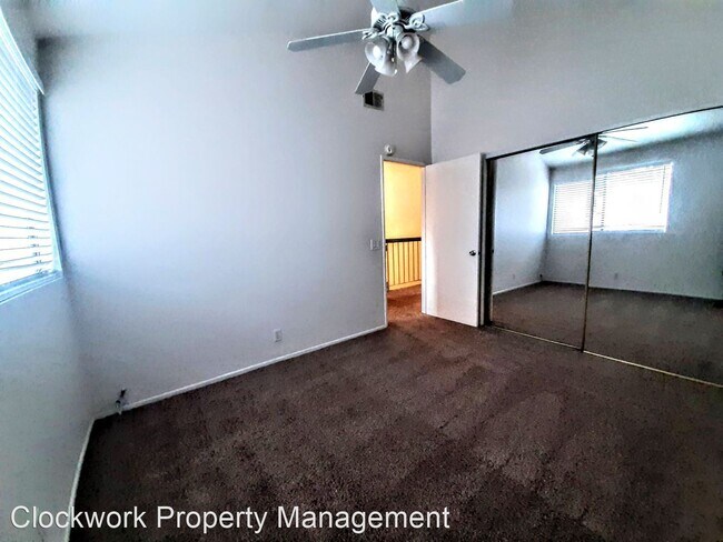 Building Photo - 3 br, 2.5 bath House - 2242 Loggers Ln