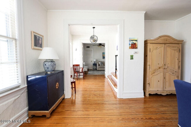 Building Photo - 17 Beach Rd