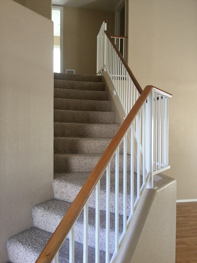 Building Photo - Beautiful Ahwatukee Home!