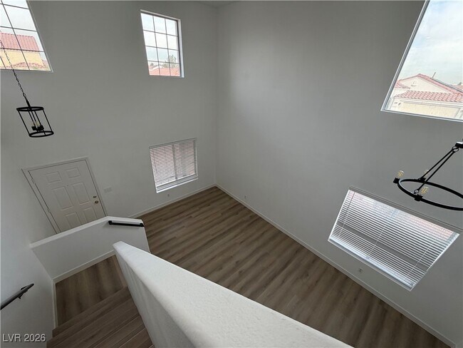 Building Photo - 7383 W Diablo Dr