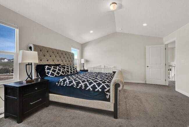 Building Photo - 4586 W Thorley Dr