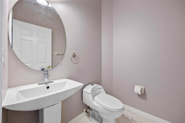Building Photo - 571 Masalo Pl