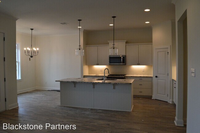 Building Photo - 3 br, 2 bath House - 15032 Shenandoah View CT