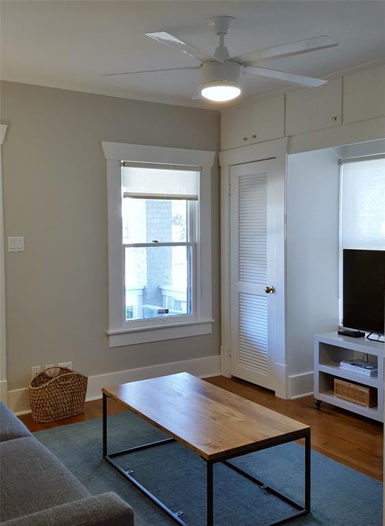 Building Photo - 1018 Highland St