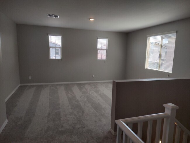 Building Photo - 4 Bedroom - 3 Bath  Home - 2668 Sq. Ft. - Eastmark Inspirian III - Mesa