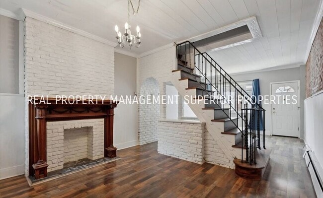 Building Photo - 3019 Tilton St