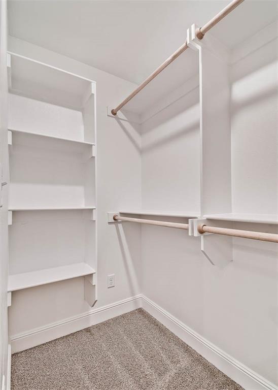 Building Photo - 2140 Bluestem Dr