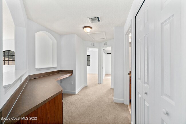 Building Photo - 234 Murano Dr