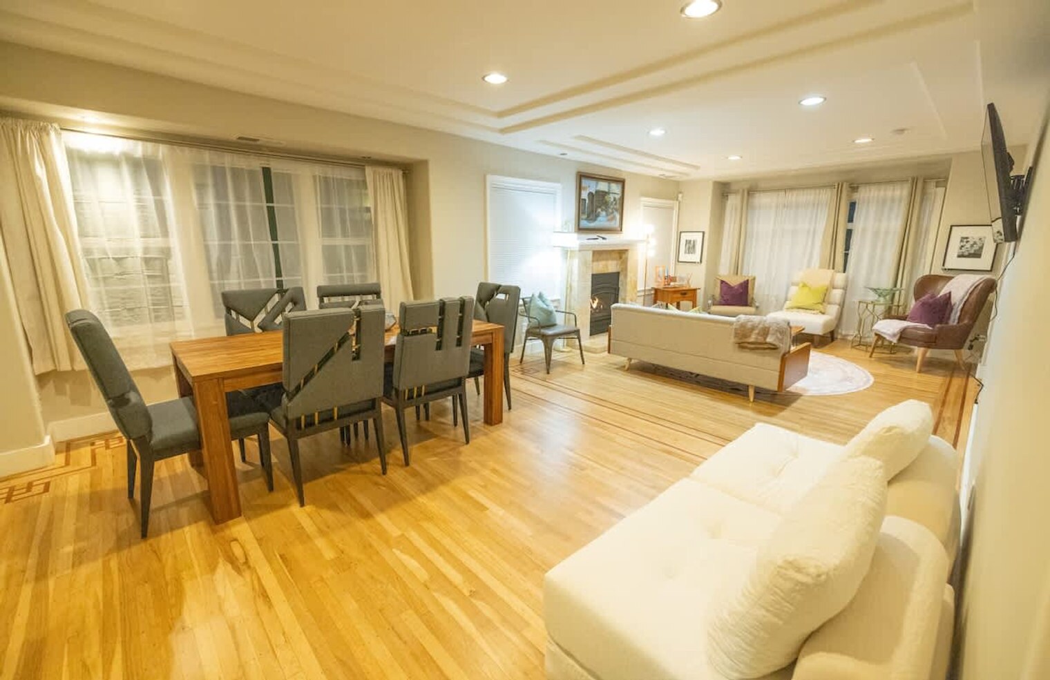 Building Photo - 3920 Ardley Ave