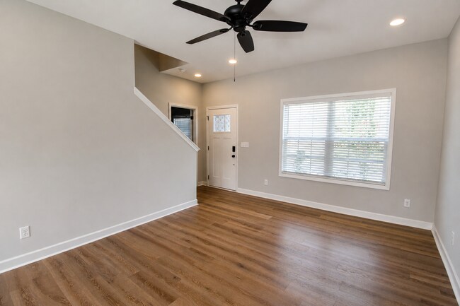 Building Photo - 1429 Village Lp