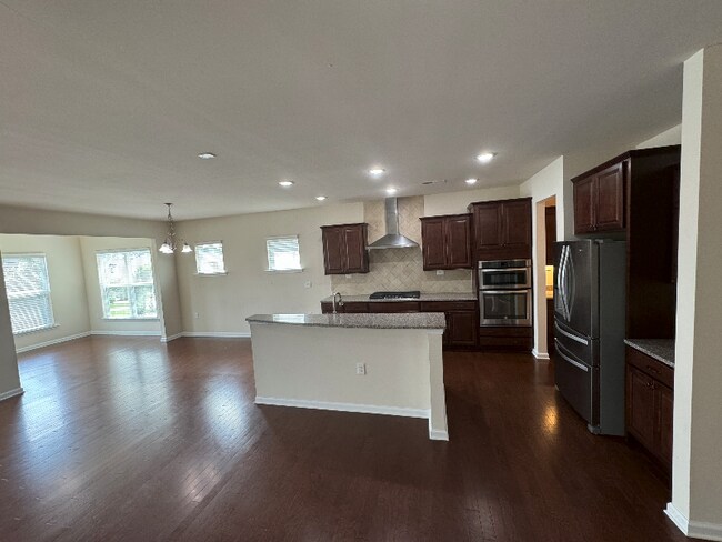 Building Photo - 925 Lemster Lane