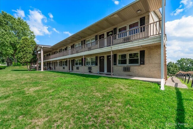 Building Photo - 821 Bode Rd