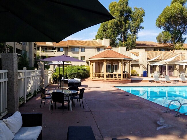 Building Photo - Mission Valley remodeled 2 bed 2 bath vinyl wood floors