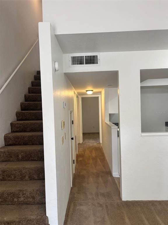 Building Photo - 2508 SW 35th Pl