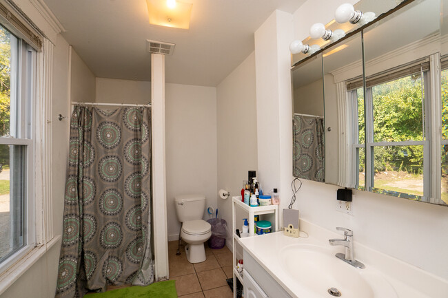 bathroom 1 - 803 W 20th St