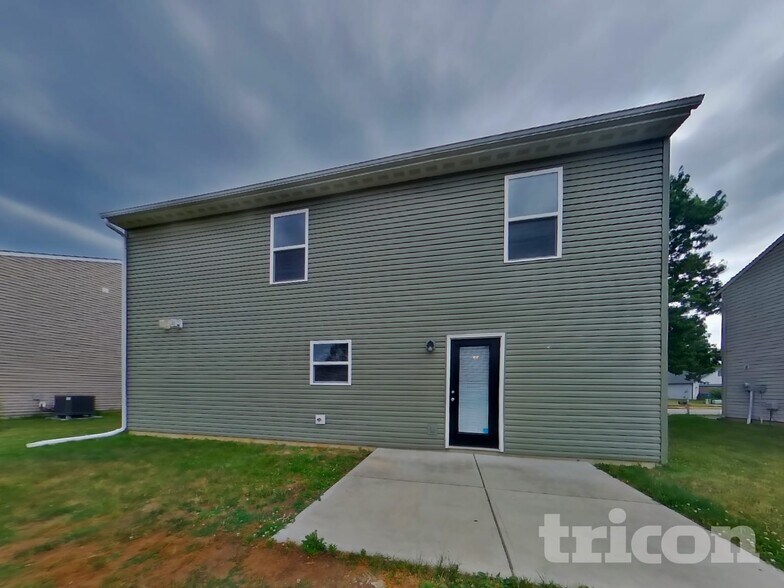 Building Photo - 2530 Calabash Dr