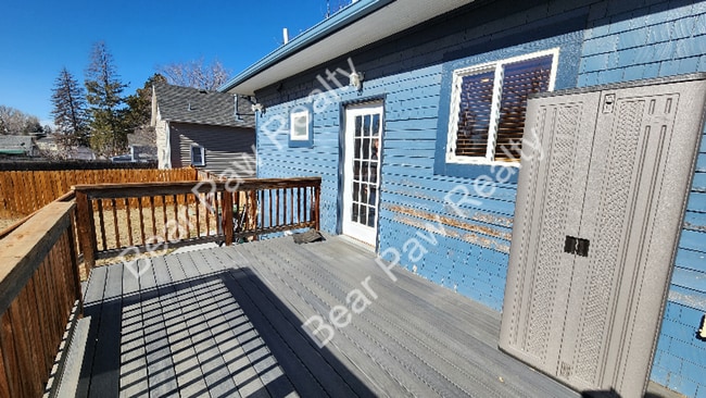 Building Photo - 1007 W 29th St