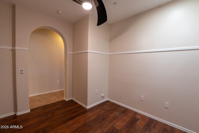 Building Photo - 2670 S Voyager Dr