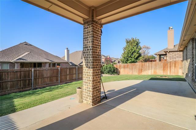 Building Photo - 6805 San Fernando Dr
