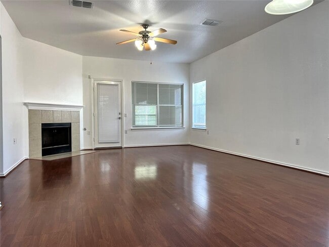 Building Photo - 10909 Reliance Creek Dr