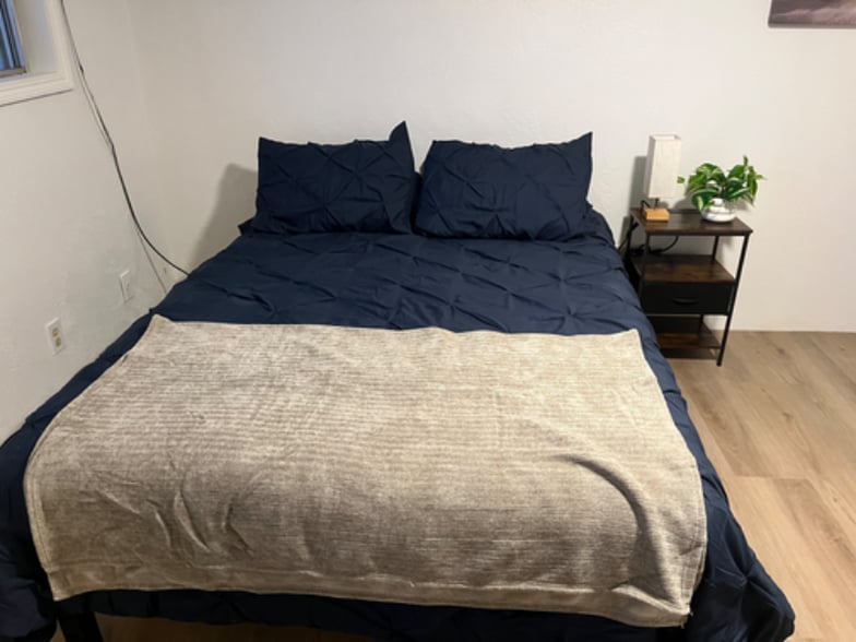 Building Photo - 25 Donna Way