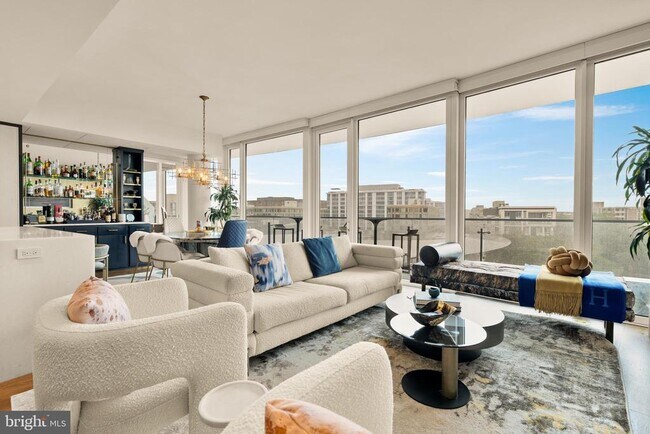 Primary Photo - 601 Wharf St SW