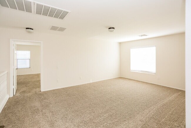 Building Photo - 9420 W Hubbell St