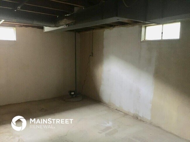 Building Photo - 7406 Maurer Ln