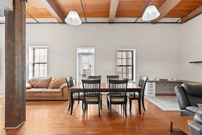 Building Photo - 1 bedroom in Andover MA 01810