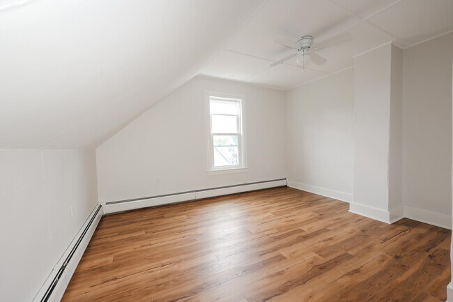 Building Photo - 9 Granite Ave