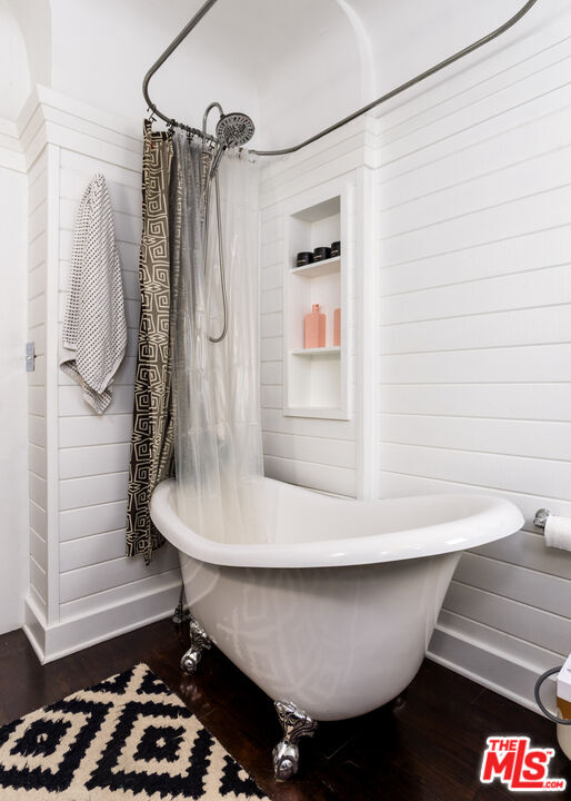 Building Photo - 3438 4th Ave