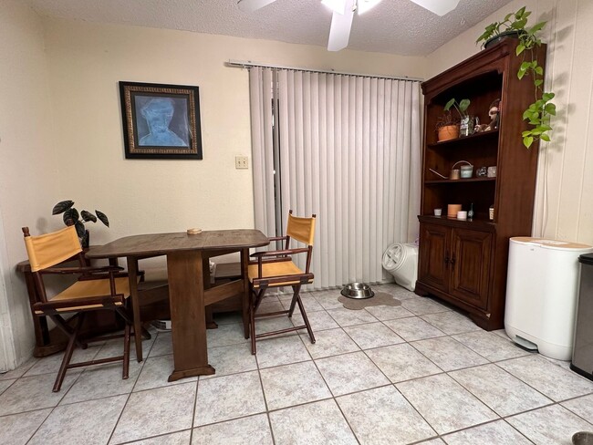 Building Photo - Charming 2BR Townhome in NW Houston