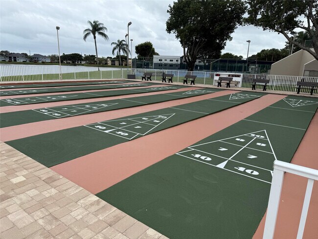 Building Photo - 15126 Ashland St