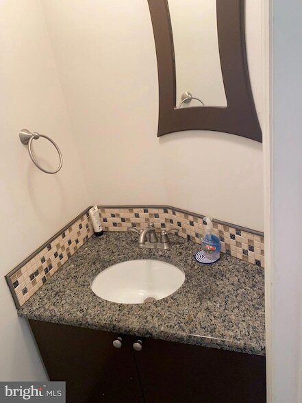 Building Photo - 326 Brigade Ct